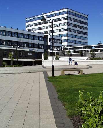 College Central Plaza